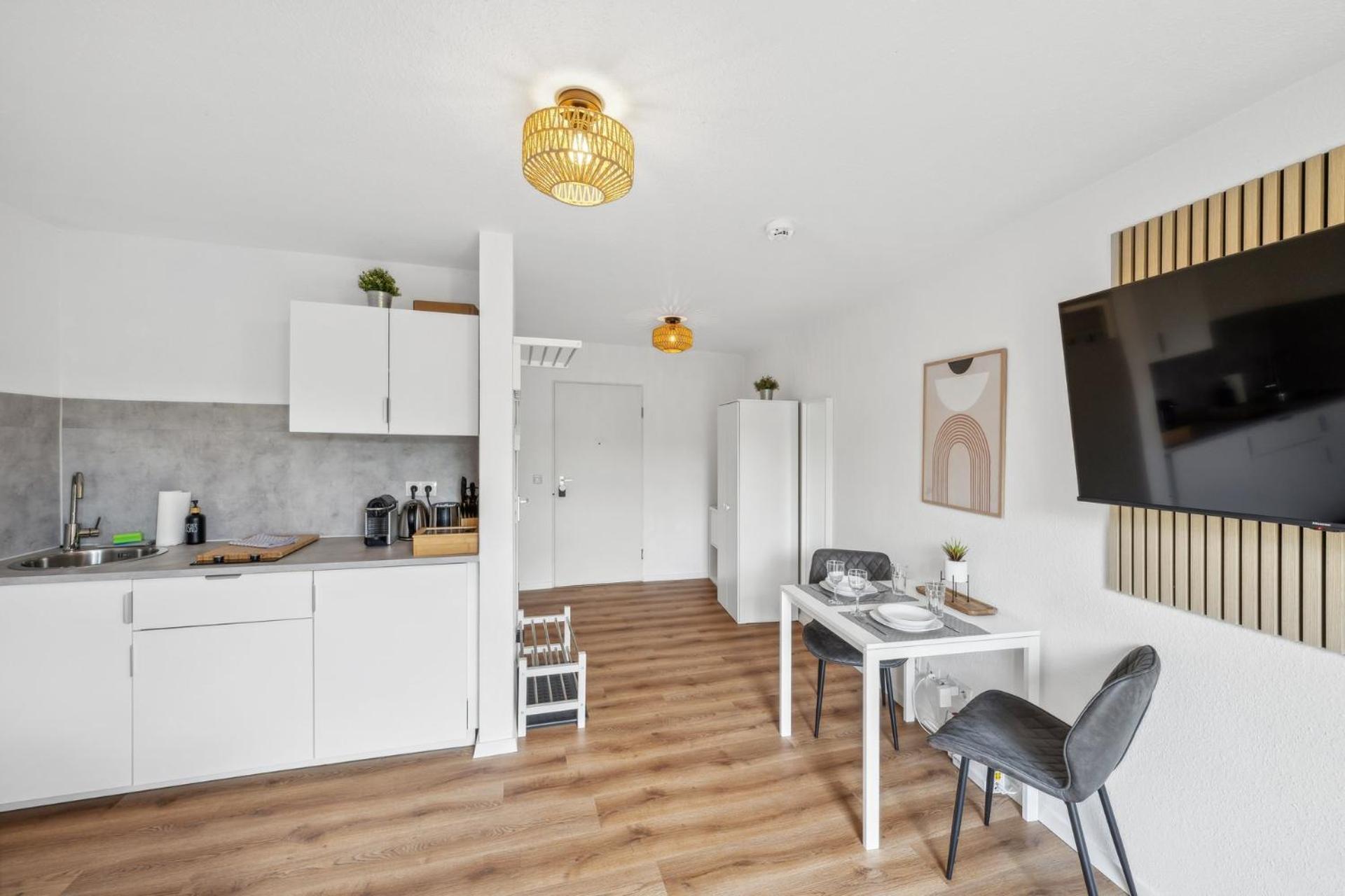 Andriss - Study & Work Apartments - Wifi - Kitchen カイザースラウテルン エクステリア 写真