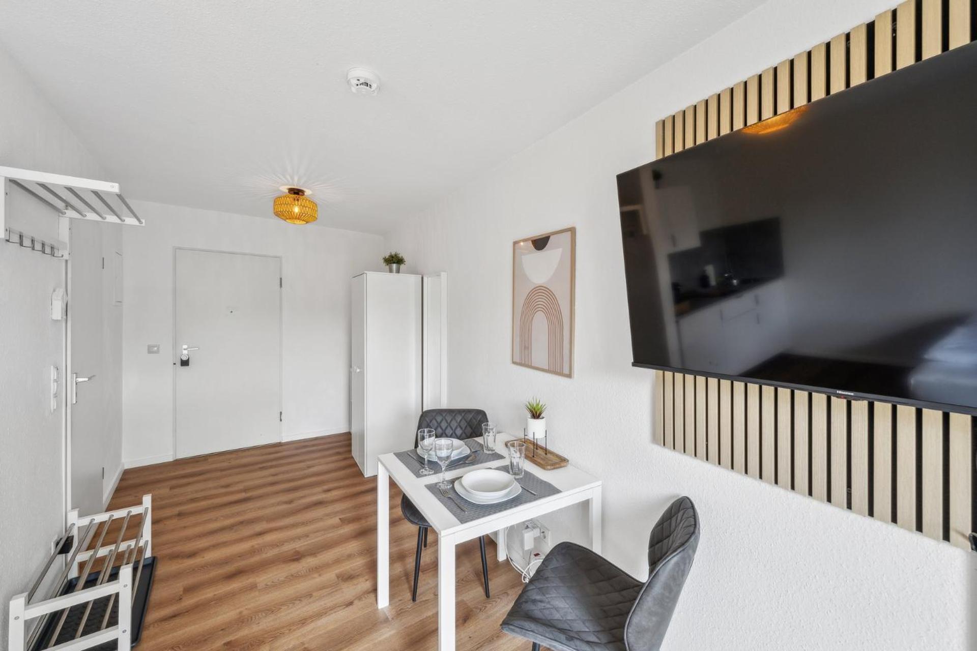Andriss - Study & Work Apartments - Wifi - Kitchen カイザースラウテルン エクステリア 写真